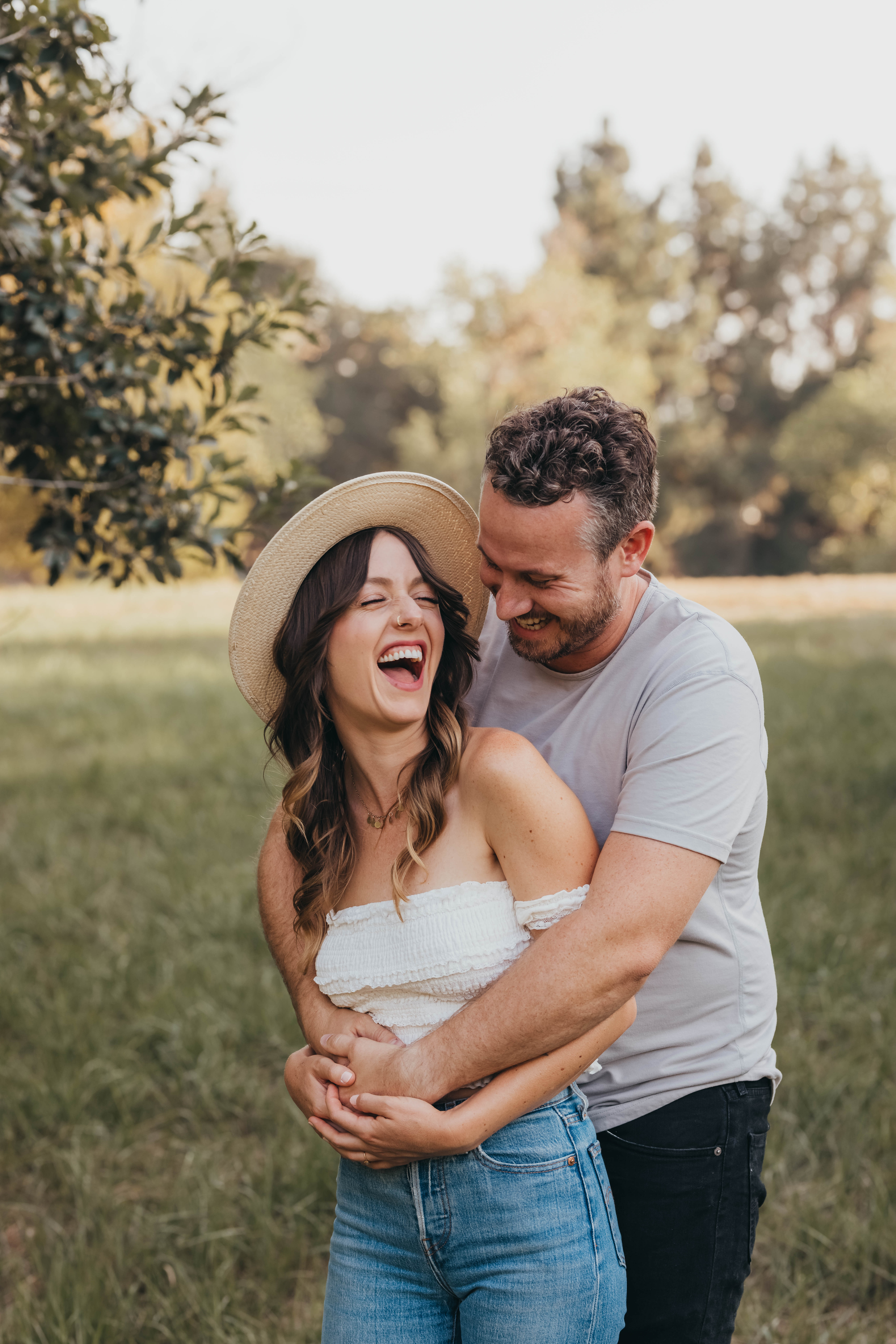 5 ways to make your engagement session more meaningful