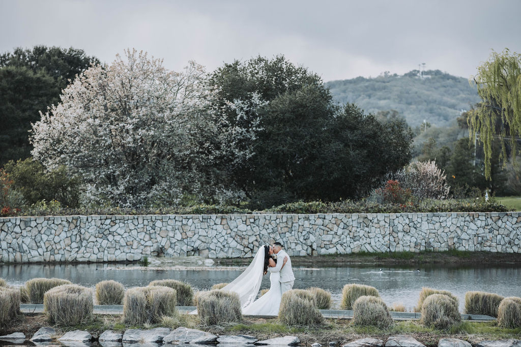 Bride and groom portraits at Stonetree Estate in Marin County in CA