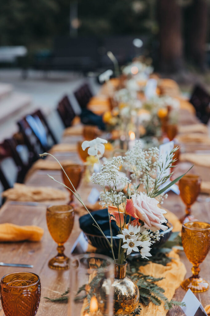 Outdoor wedding reception décor and details