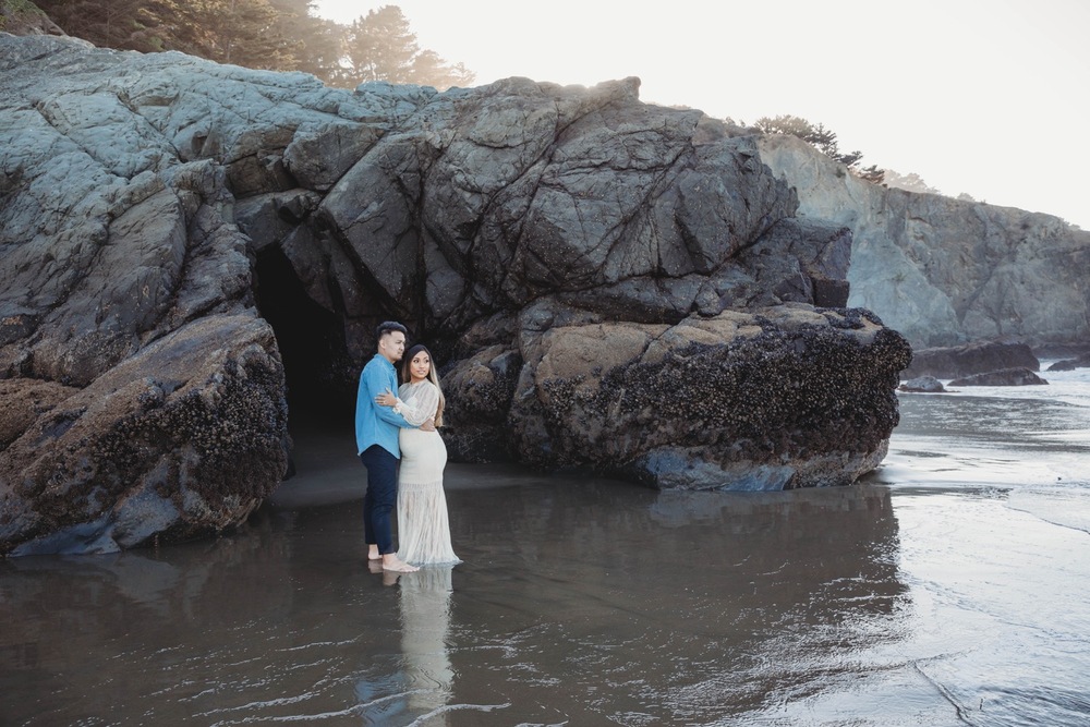 Couples SF engagement photos at China Beach