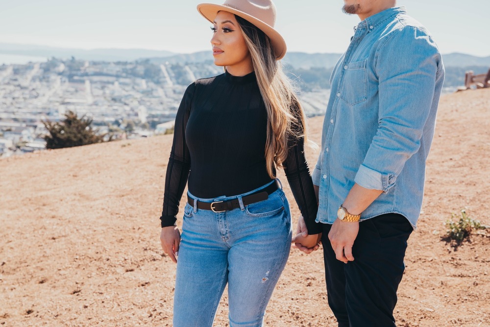 Couples SF engagement photos at Bernal Heights Park