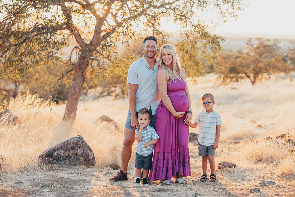 Sunset Family Maternity Photos in Rocklin, CA
