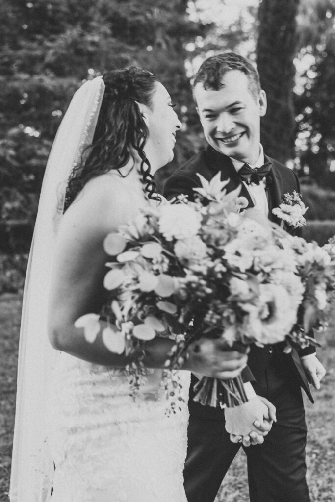 Bride and grooms romantic fall Park Winters wedding photos