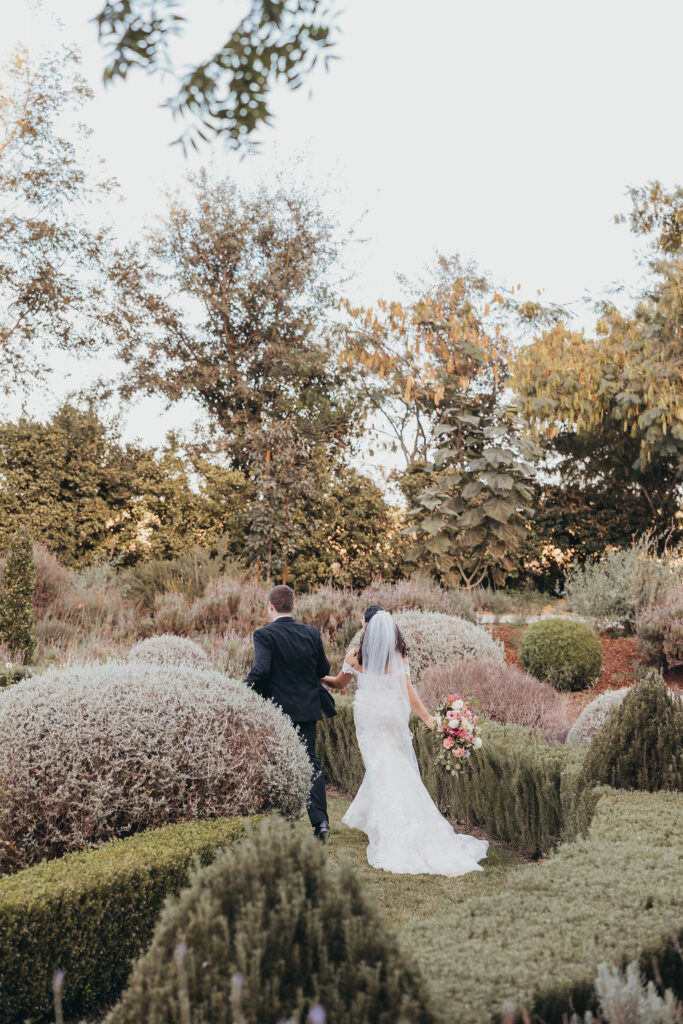 Bride and grooms romantic fall Park Winters wedding photos