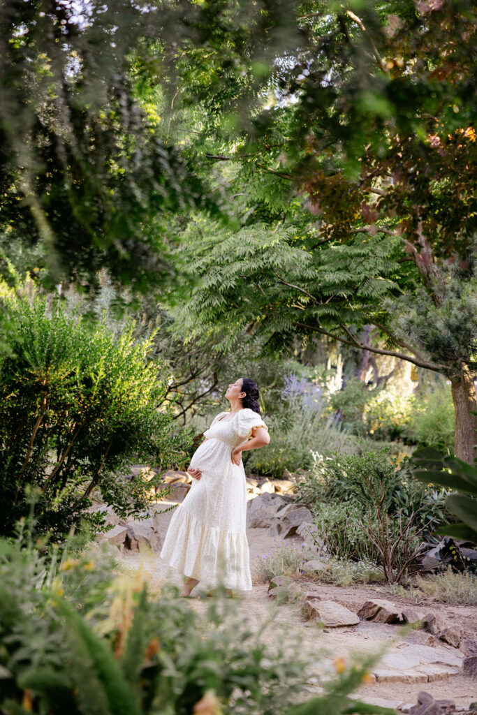 Maternity photography highlighting the connection between parent and child
